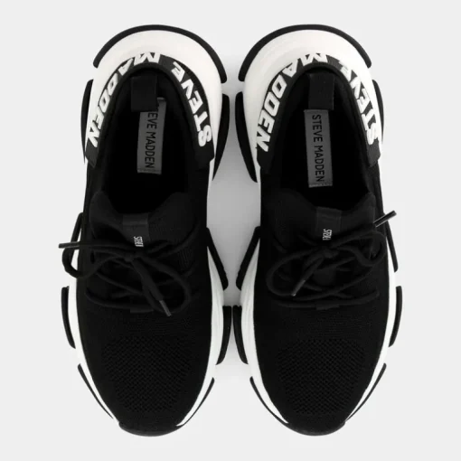 BLA- SNEAKERS NERO PROTÉGÉ