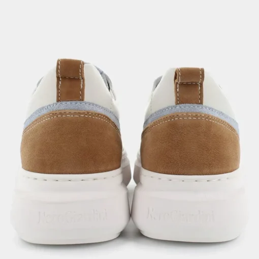 SNEAKERS BEIGE E409911D